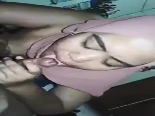 Jilbab Pink Lagi Kulum Jilbab Pink Lagi Kulum