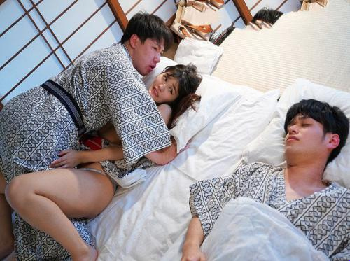 Sang pacar ingin sekali berhubungan seks dengan saudara iparnya Sang pacar ingin sekali berhubungan seks dengan saudara iparnya